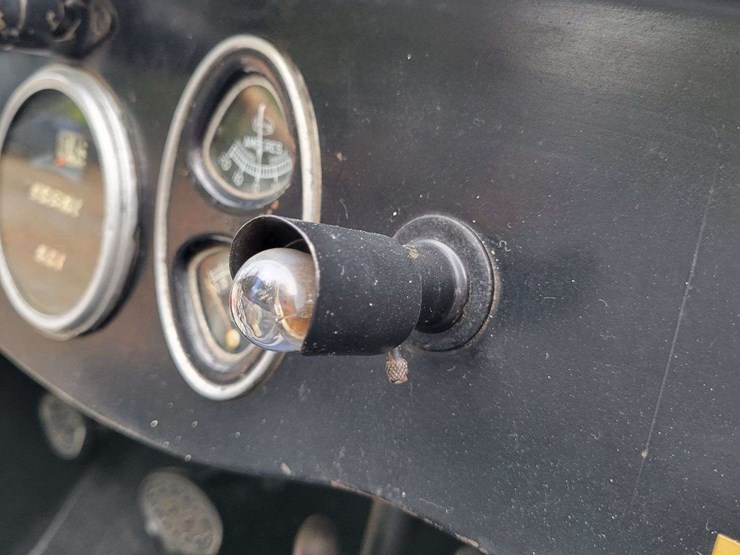 1927-chevrolet-capitol-image-49