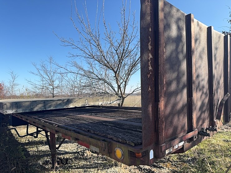 1989-utility-flatbed-image-15