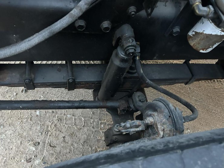 #1432-•-1992-volvo-(white-gmc)-vac-truck-image-62