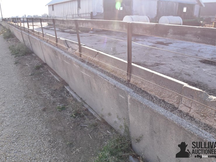 concrete-feed-bunks-image-13