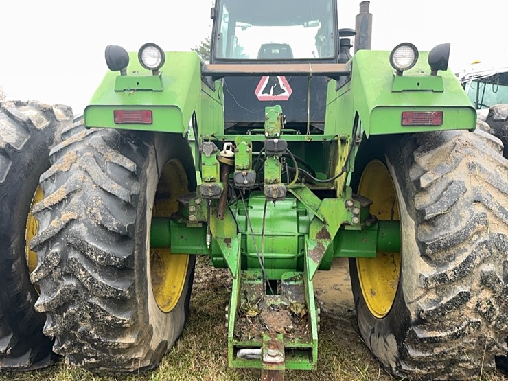 1991-john-deere-8960-image-8