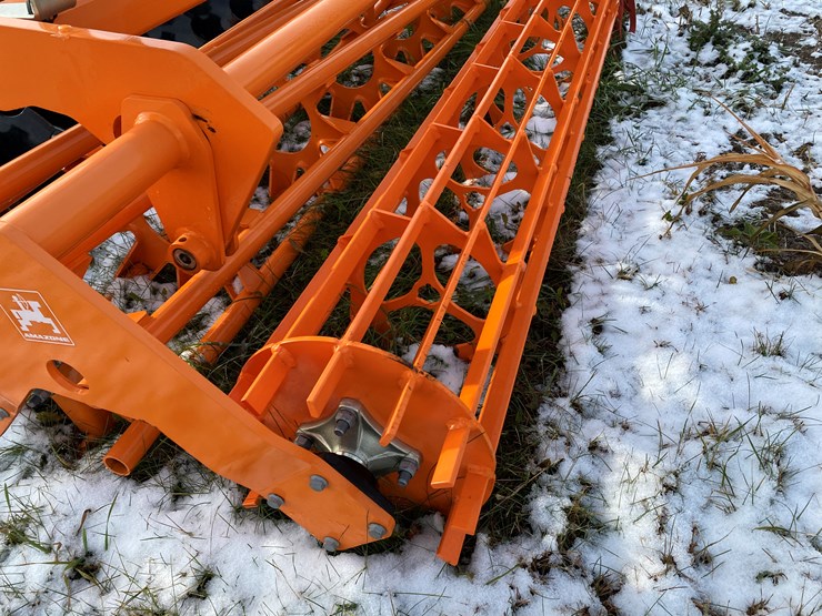 #1146-•-2023-unused-amazone-catros-4003-3-point-compact-disc-(waldo,-wi)-image-26