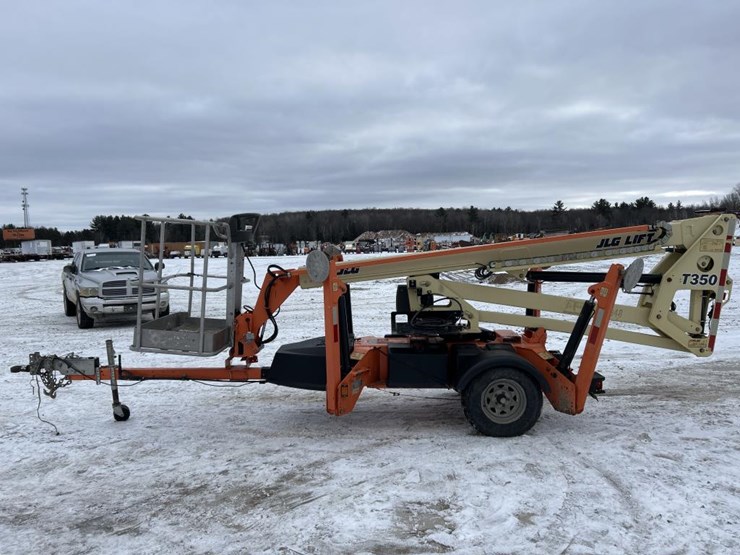 2018-jlg-t350-image-38