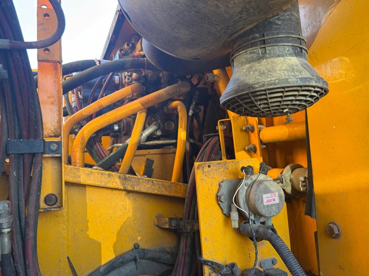 1999-jcb-js200l-image-15