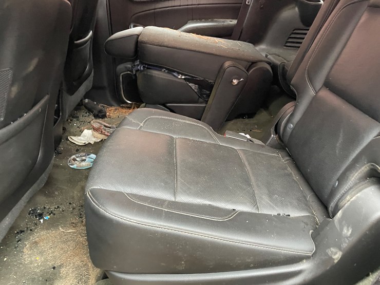 2015-gmc-yukon-slt-image-31