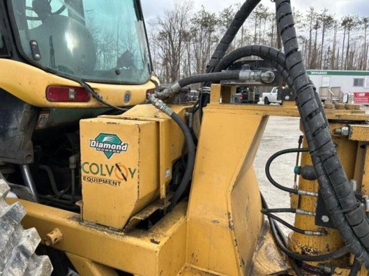 2008-new-holland-tv145-image-39