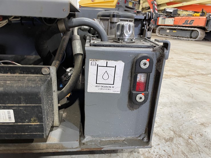 2017-skyjack-sjiii3219-image-11