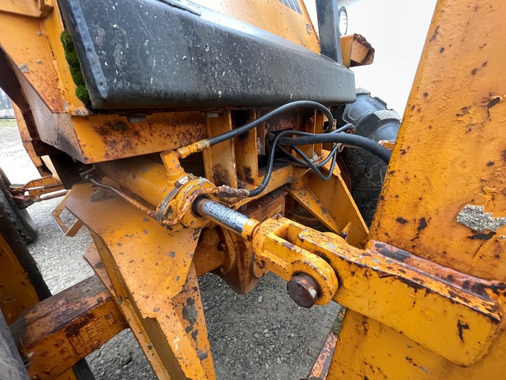 #452-•-case-585d-construction-king-forklift-(appleton,-wi)-image-79