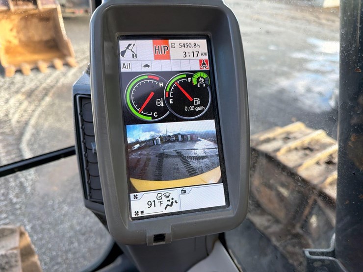 2019-deere-350g-lc-image-36