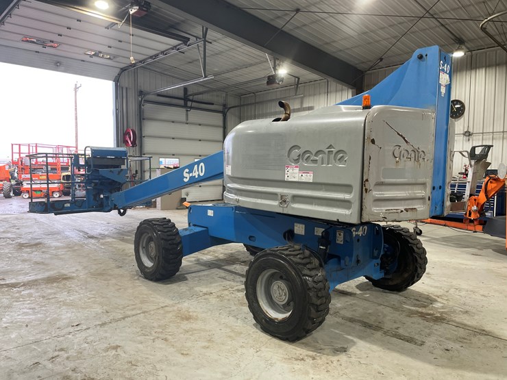 2016-genie-s40-image-3