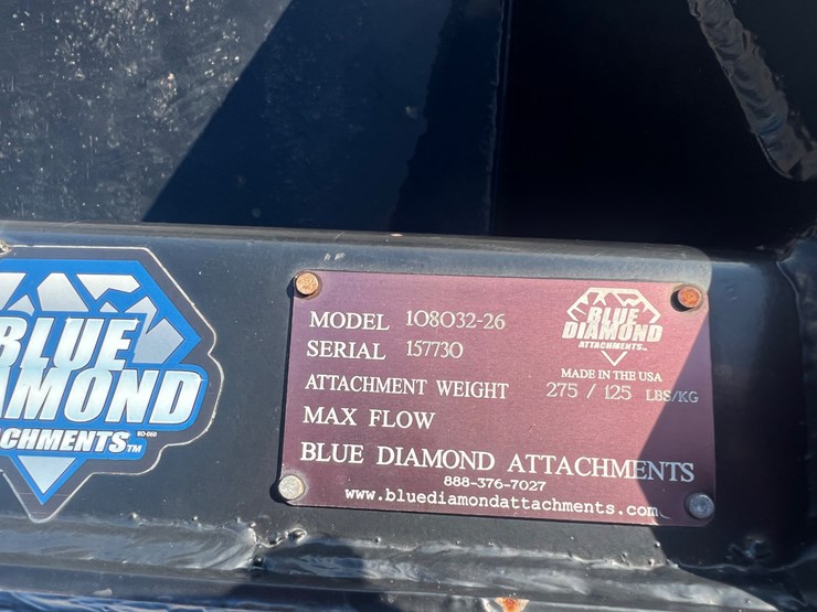 #29800-•-blue-diamond-44"-smooth-bucket-image-5