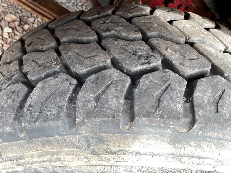 #208-•-2004-kenworth-semi-tractor-truck-(has-mi-title)-(greenland,-mi)-image-47