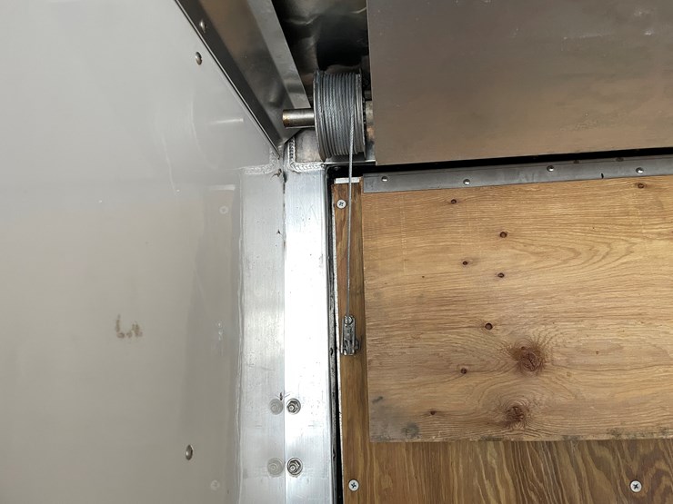 #1397-•-2001-karavan-expedition-trailer-(no-title)-(of)-image-59