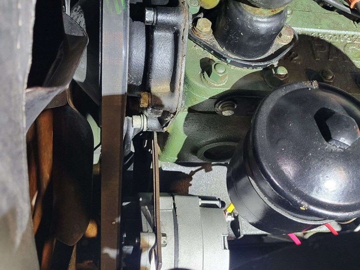 1948-packard-sedan-image-77