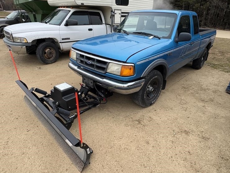 1994-ford-ranger-xlt-image-1