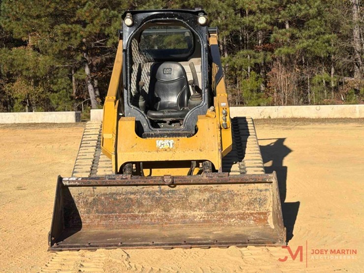 2017-caterpillar-299d2-image-26