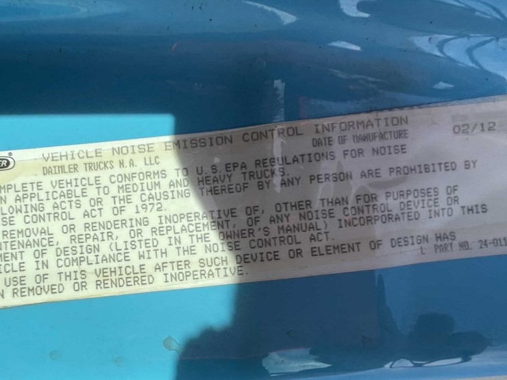 #206-•-2012-freightliner-cascadia-semi-tractor-(title-in-delay)-(denmark,-wi)-image-62