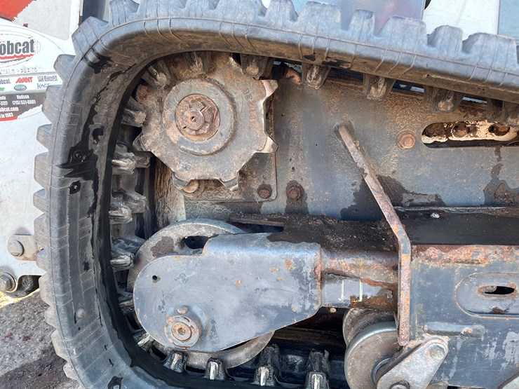 2022-bobcat-mt55-image-21