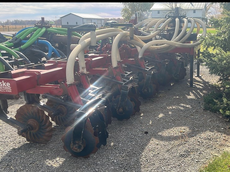 #1150-•-zoske-mfg-kt-32-injector-toolbar-(walkerton,-in)-image-2