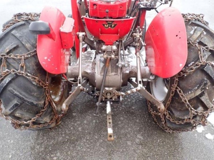 massey-ferguson-135-image-51