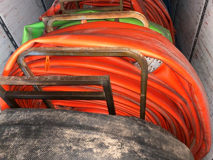 #8491-•-section-of-7-1/4"-mandals-dragman-extra-p-hose-(new-holstein,-wi)-image-1