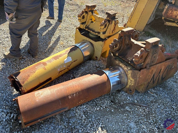 1984-caterpillar-d9l-image-68