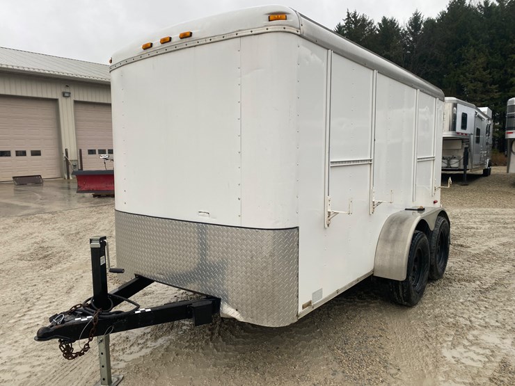 #314-•-2004-roadmaster-tandem-axle-enclosed-trailer-(helenville,-wi)-(has-wi-title)-image-1