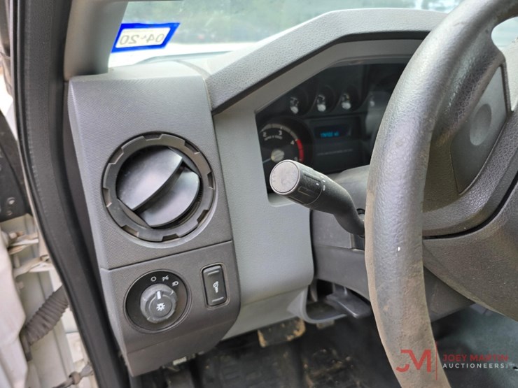 2012-ford-f450-xl-image-21