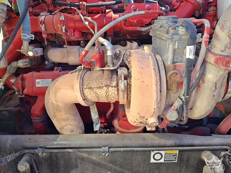 2015-peterbilt-389-image-9