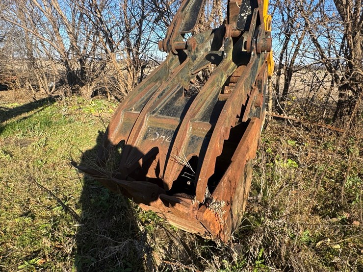 1999-jcb-js200l-image-31