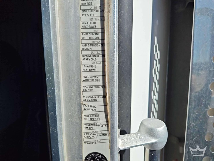 2012-kenworth-t800-image-6