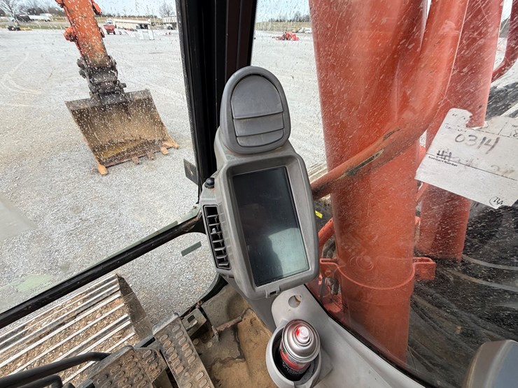 2013-hitachi-zx290-lc-5b-image-24