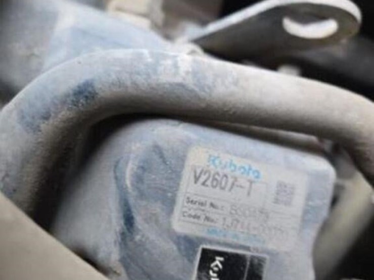 2012-bobcat-s185-image-23