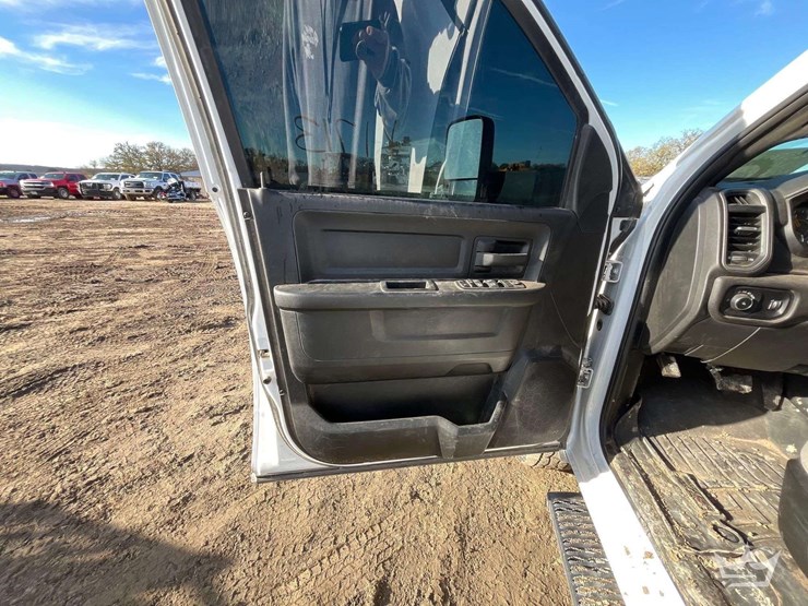 2019-ford-f250-image-11