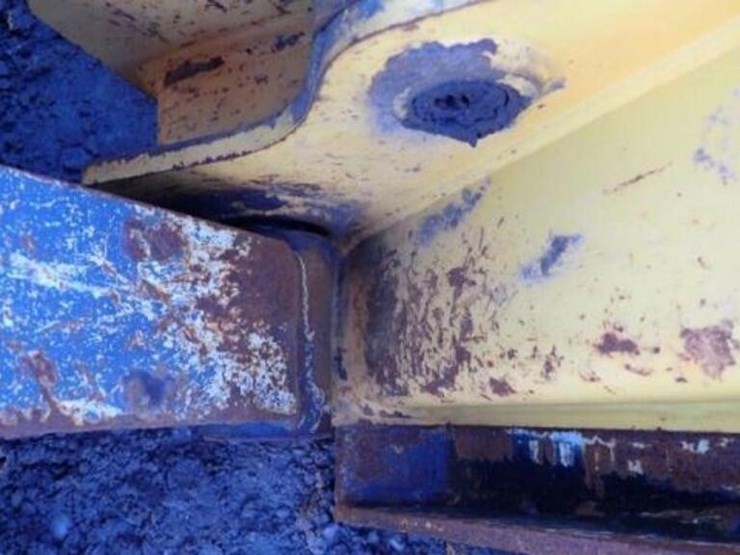 2019-deere-331g-image-83