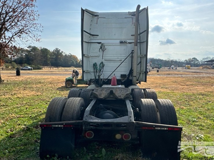2012-volvo-vnl-truck,-vin-#-4v4nc9ej3cn557564-image-8