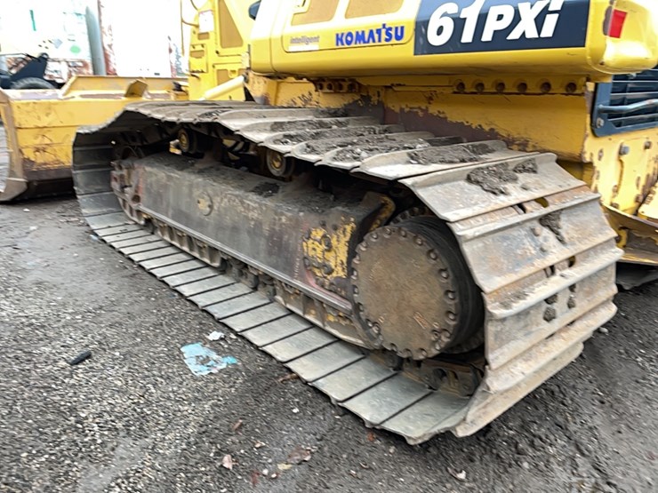 komatsu-d61pxi-24-image-5