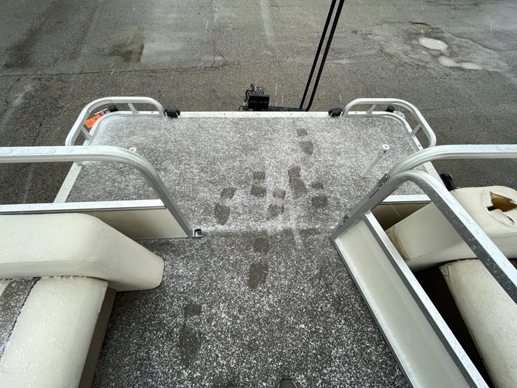 #1398-•-2002-24'-fisher-liberty-240-(has-wi-registration)-(of)-image-31