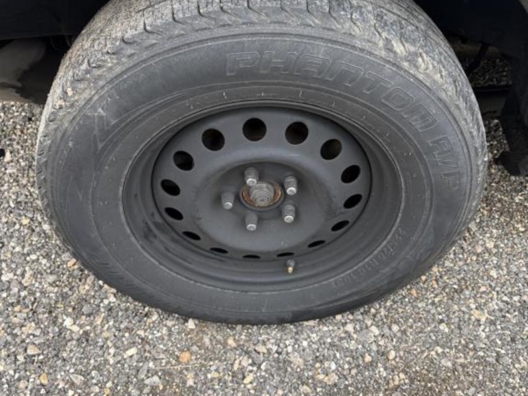 2016-nissan-juke-image-5