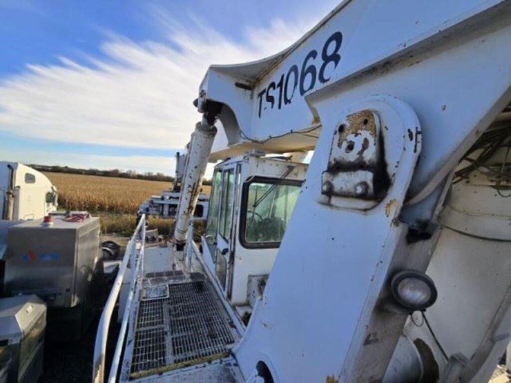 2007-taylor-ts1068-image-23