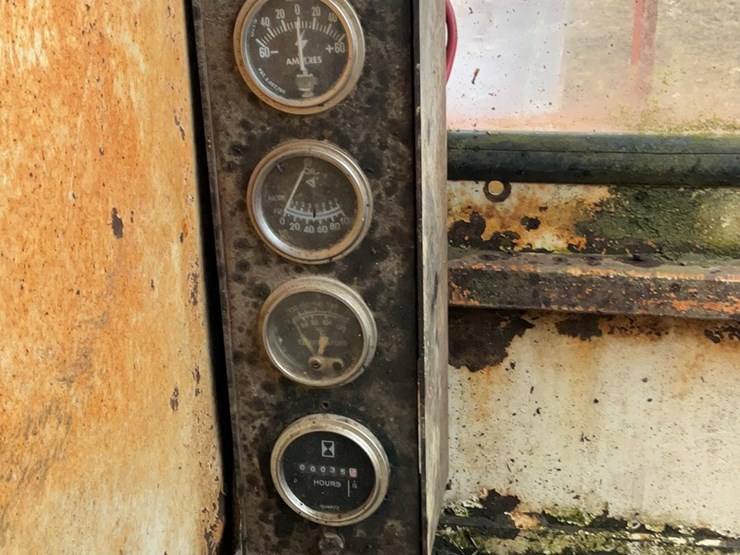 1986-john-deere-6414-image-32