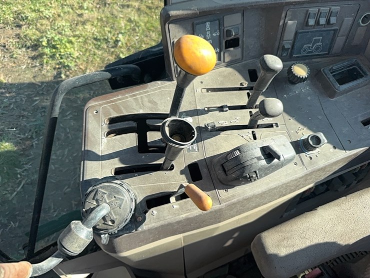 john-deere-6410-image-27