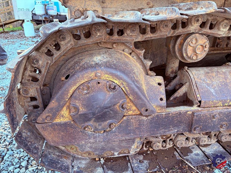 1977-caterpillar-d5-image-38