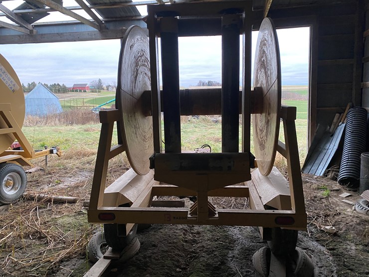 #1060-•-bazooka-farmstar-hr1000-hose-reel-(spring-valley,-wi)-image-8