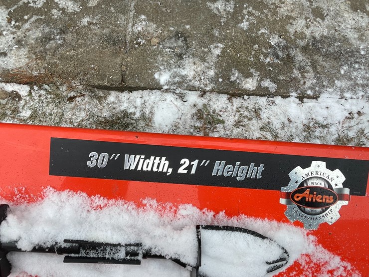 #2710-•-ariens-deluxe-30-snow-blower-(fall-creek,-wi)-image-21