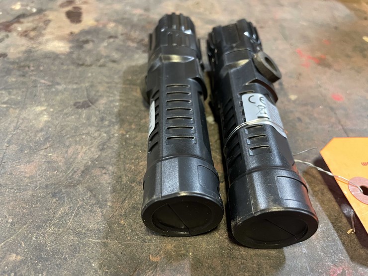 #8681-•-(2)-tactical-led-flashlights-(pr12)-image-3