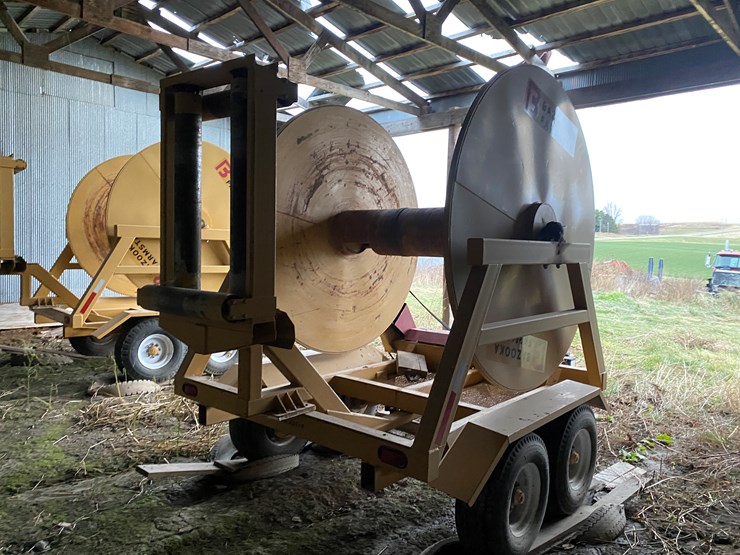 #1060-•-bazooka-farmstar-hr1000-hose-reel-(spring-valley,-wi)-image-7