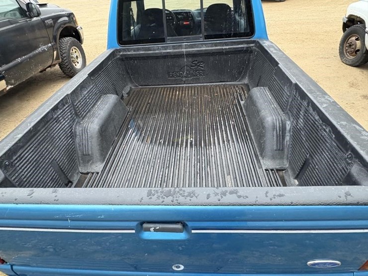 1994-ford-ranger-xlt-image-7