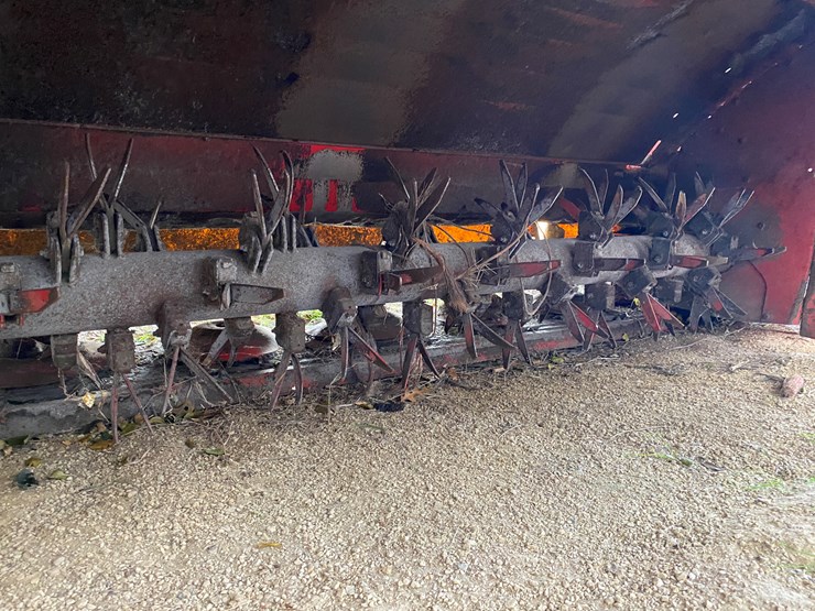 #8000-•-(2)-pottinger-triple-mowers-(colfax,-wi)-image-67