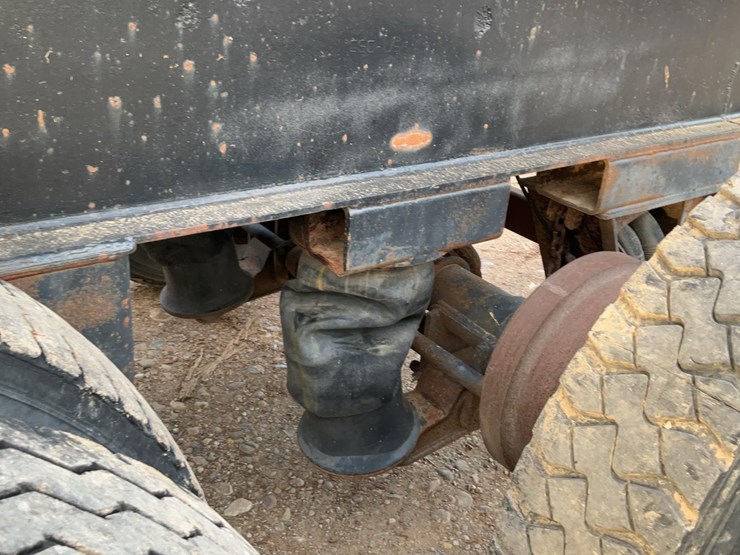 2005-magnolia-trailer-image-31